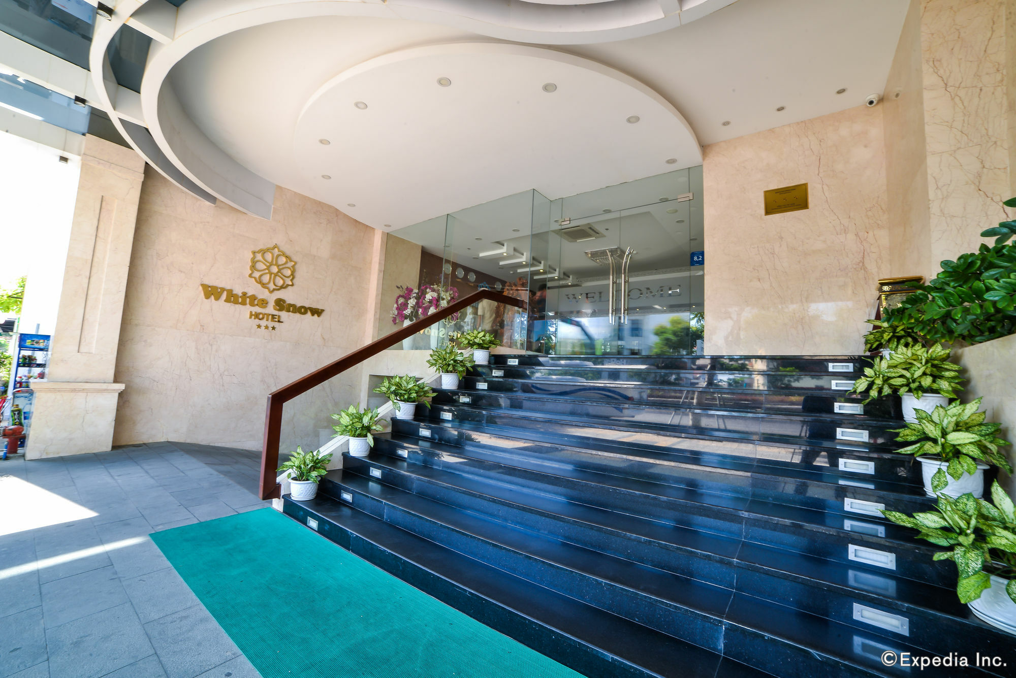 White Snow Hotel Ντα Νανγκ Εξωτερικό φωτογραφία